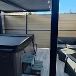 La Kaz Rhumantique Sauna And Privatif