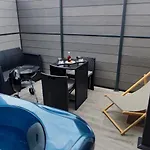 La Kaz Rhumantique Sauna And Privatif