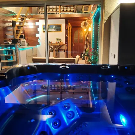 La Kaz Rhumantique Sauna And Privatif