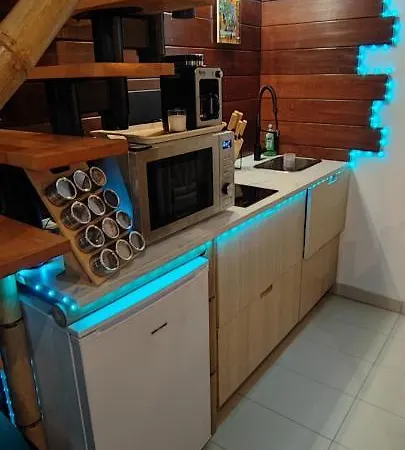 La Kaz Rhumantique Sauna And Privatif *