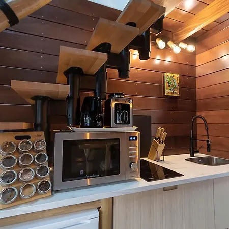 Holiday home La Kaz Rhumantique Sauna And Privatif *