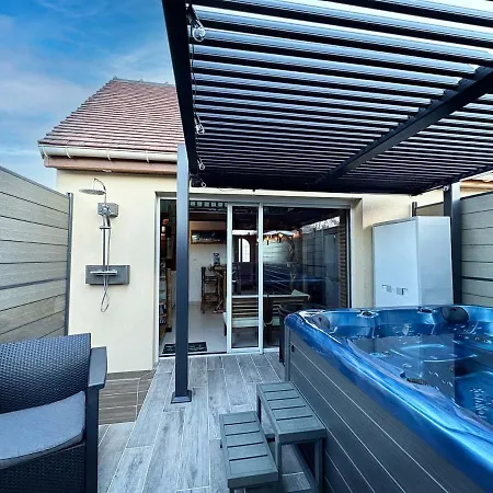 La Kaz Rhumantique Sauna And Privatif * La Riviere-Saint-Sauveur