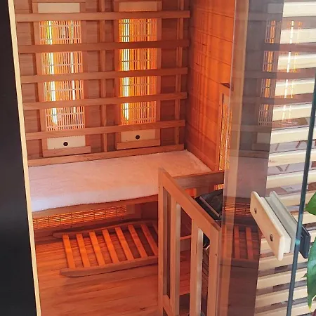 La Kaz Rhumantique Sauna And Privatif Prázdninový dům *