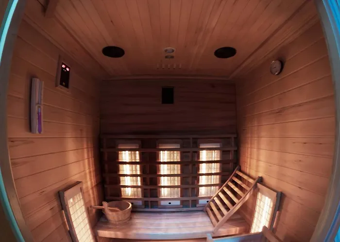 La Kaz Rhumantique Sauna And Privatif *