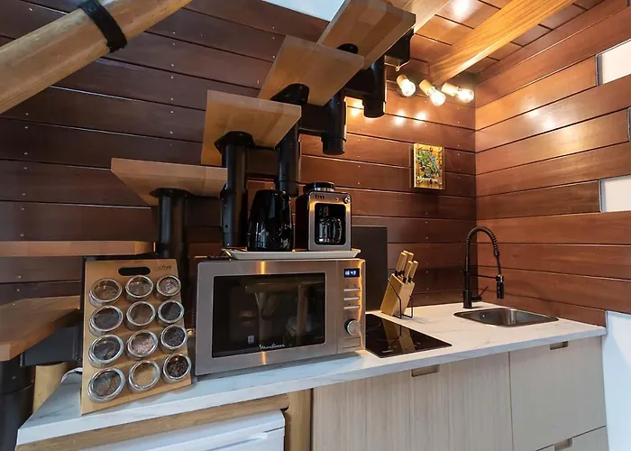 Holiday home La Kaz Rhumantique Sauna And Privatif *