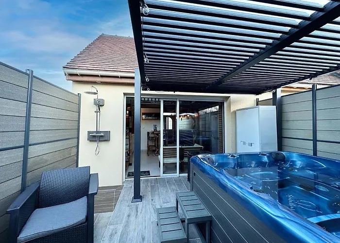 La Kaz Rhumantique Sauna And Privatif * La Riviere-Saint-Sauveur