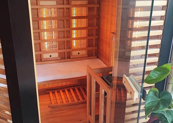 La Kaz Rhumantique Sauna And Privatif 度假居 *